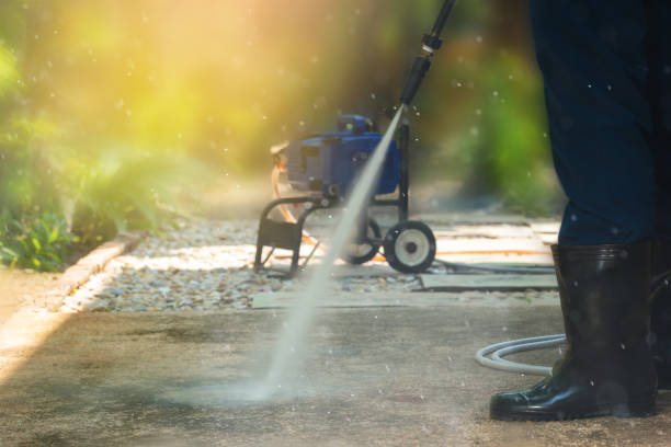 Best Playground Equipment Cleaning  in Mcpherson, KS